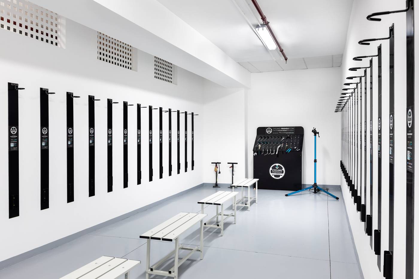 Riu-Garoe-Sports-and-Entertainment-41