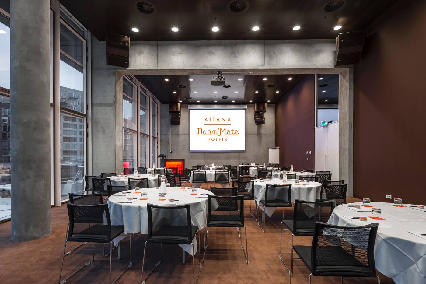 Room-Mate-Aitana-Conferences-59