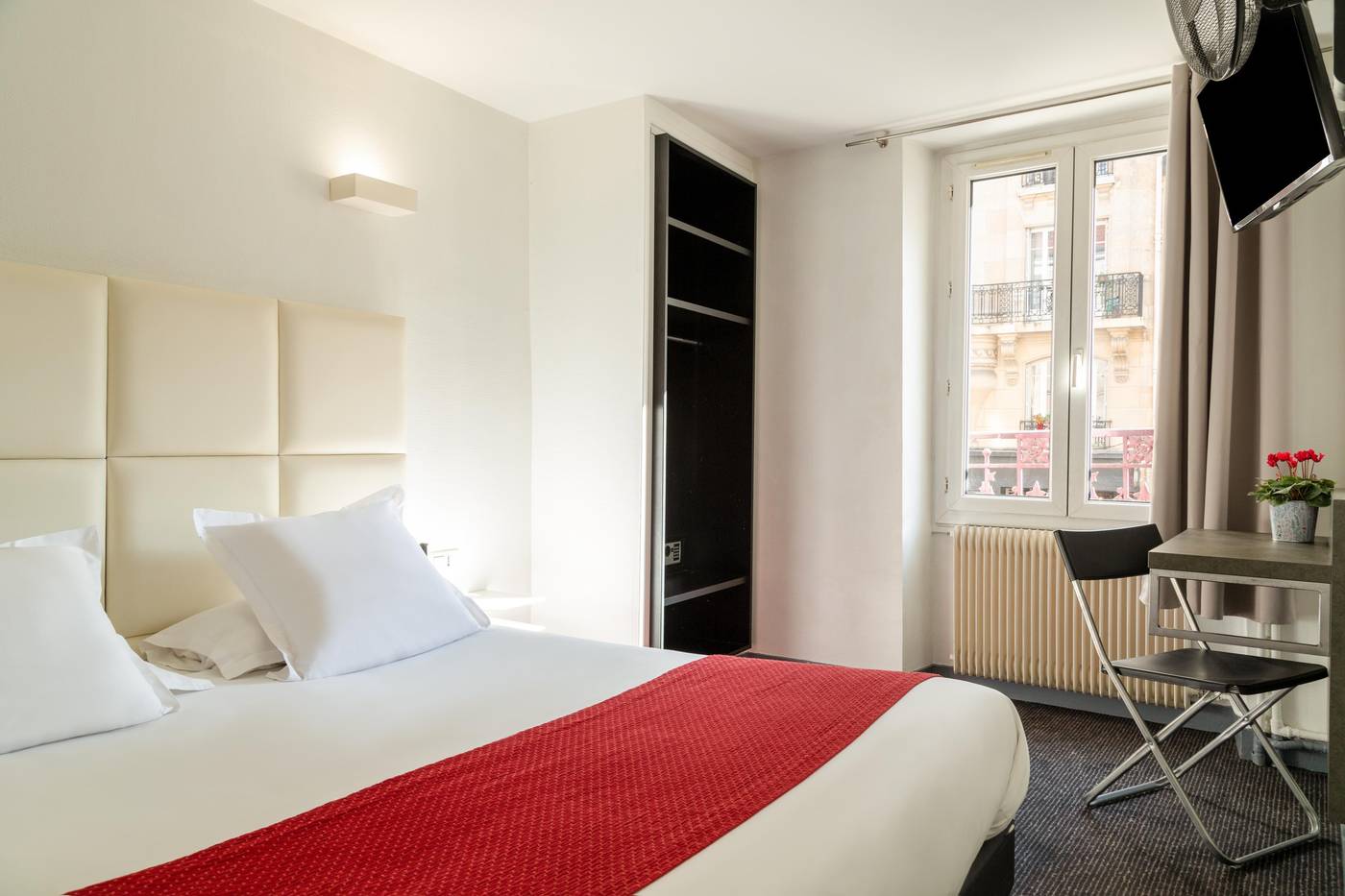 The-Originals-City--Hotel-Lecourbe--Paris-Room-15