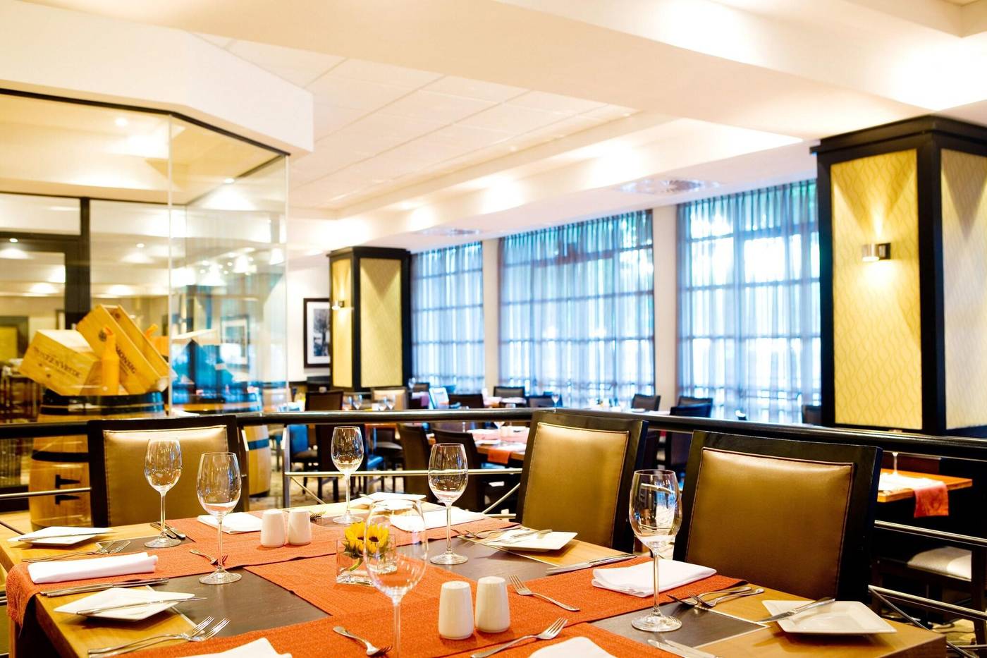 Southern-Sun-Cape-Town-Waterfront-Restaurant-29