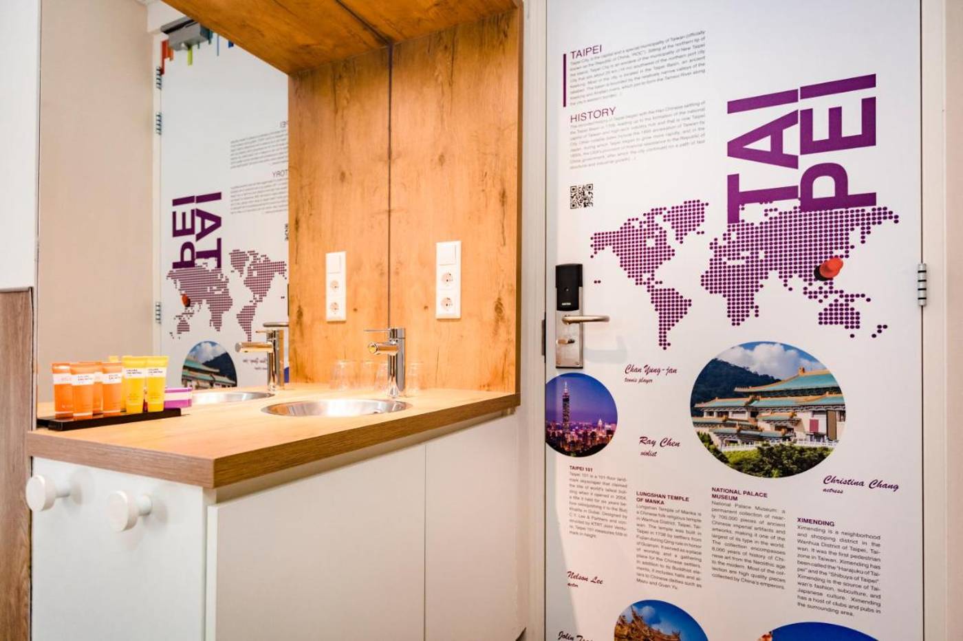 Citiez-Hotel-Amsterdam-Room-17