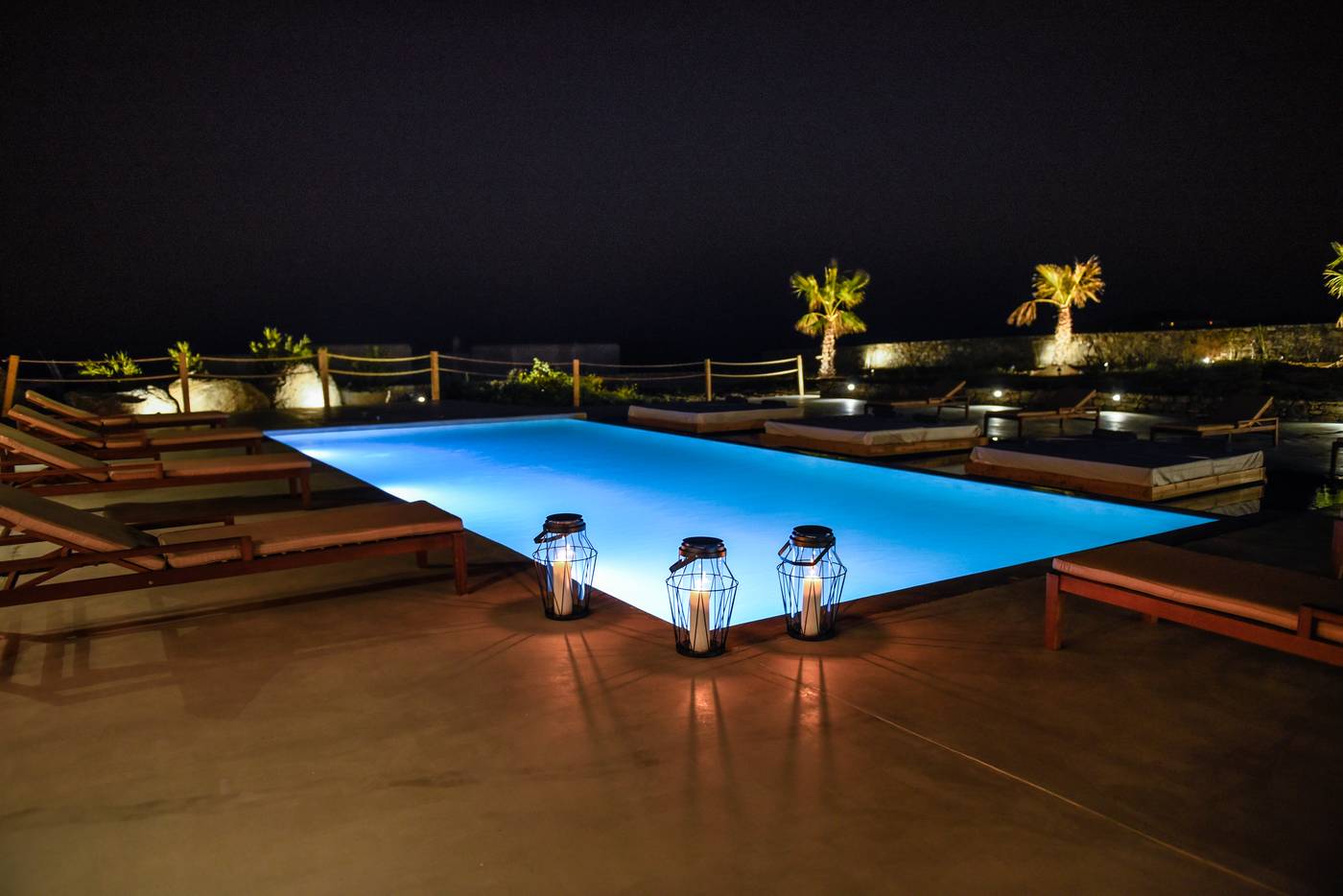 Myconian-Crown-Suites-Pool-16