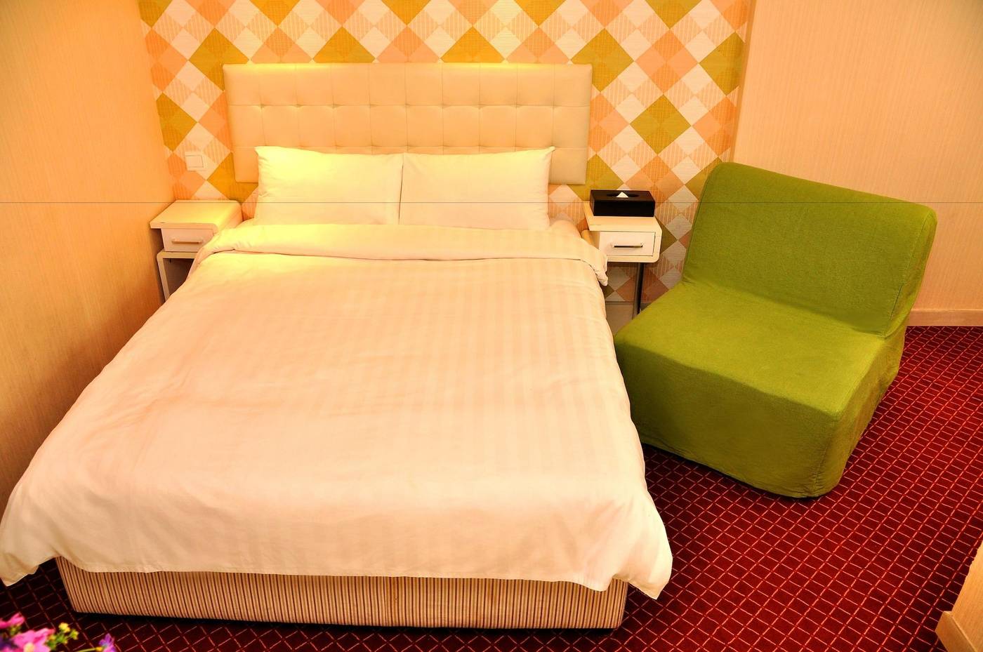 B-B-Cheung-Chau-Room-7