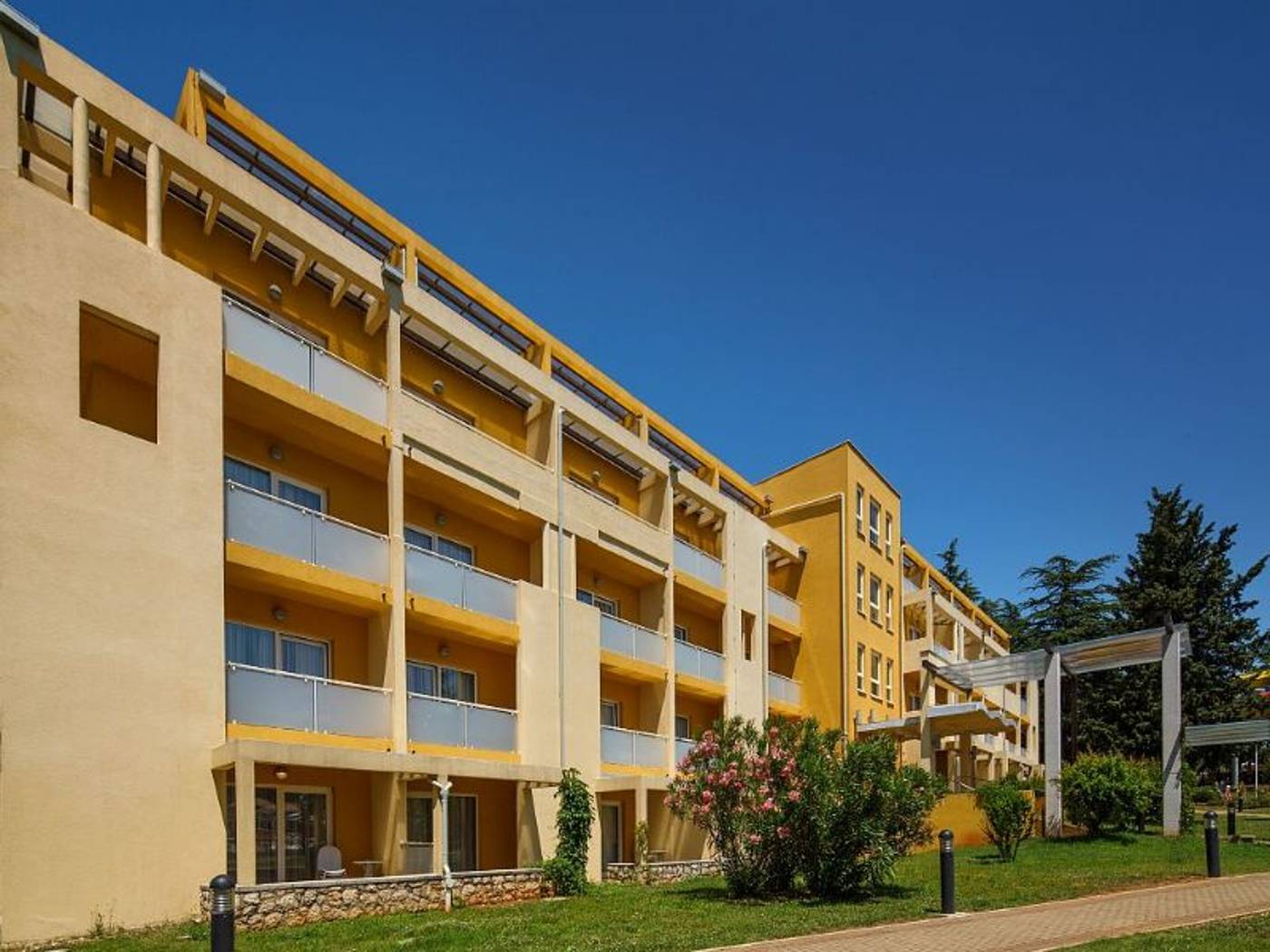 Residence-Garden-Istra--Plava-Laguna-General-view-5