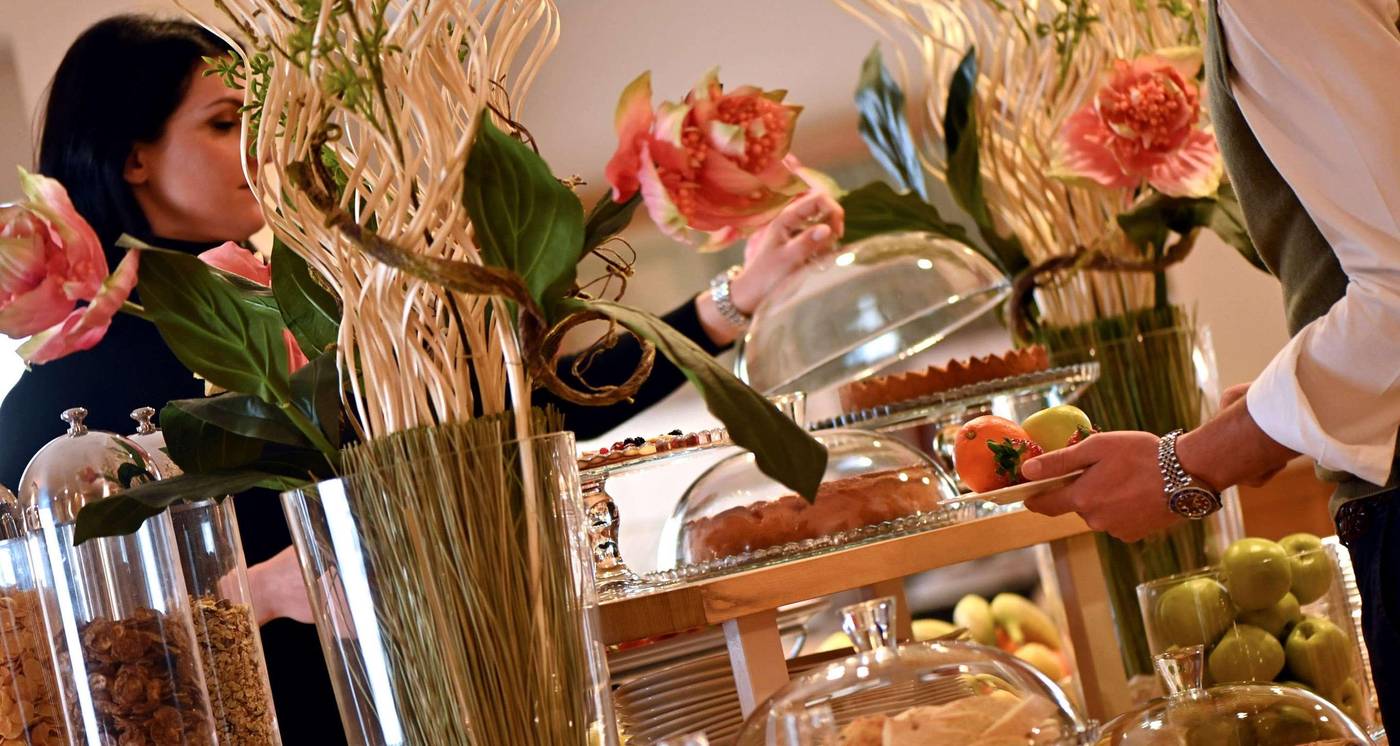 Best-Western-Grand-Htl-Guinigi-Restaurant-48