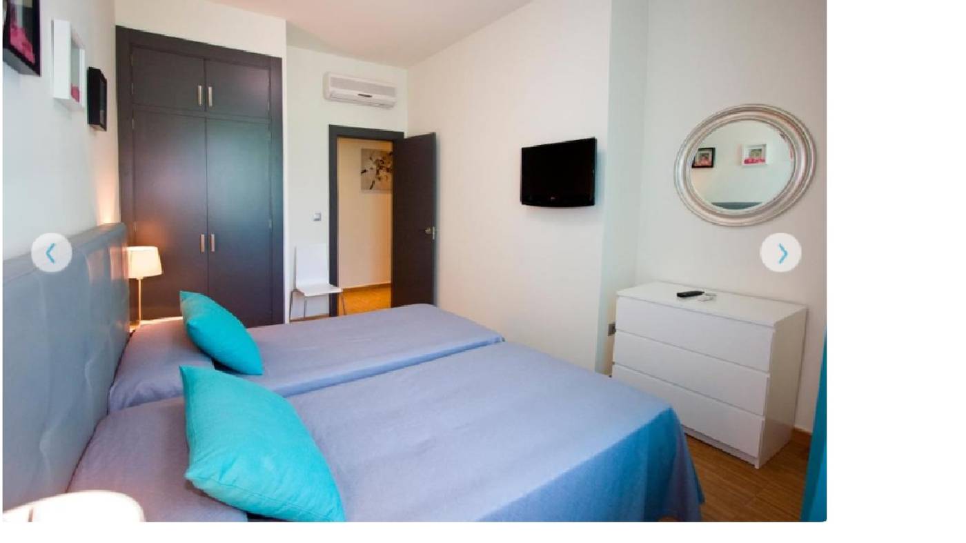 Ecuador-Park-Room-46