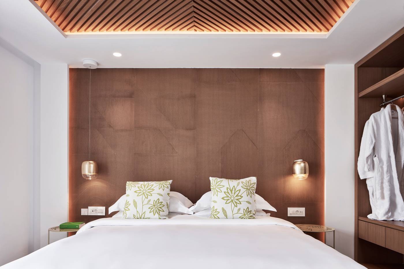 Myconian-Korali-Relais---Chateaux-Room-43