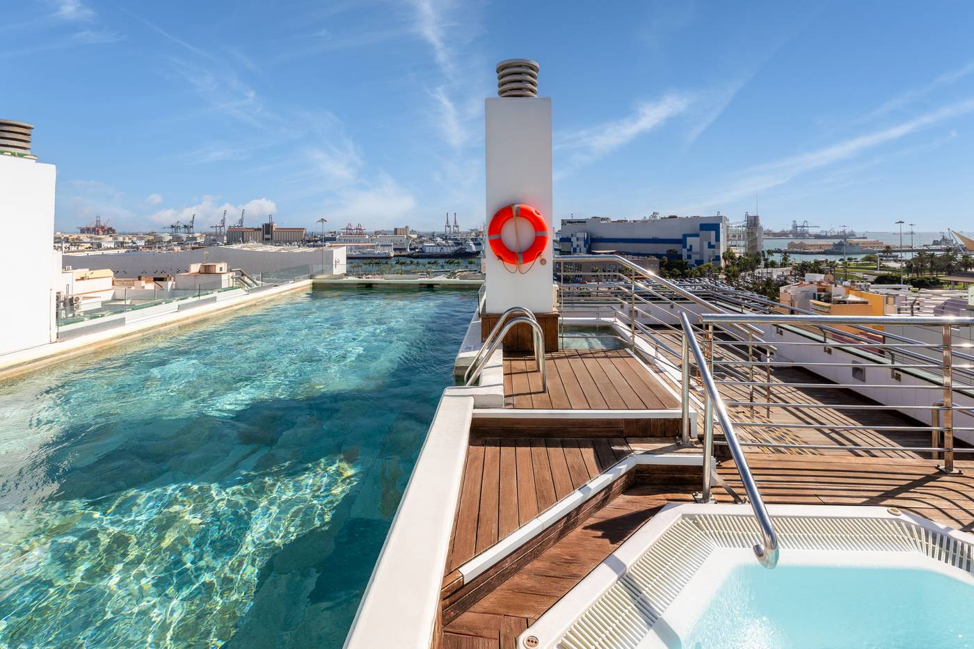 EXE-Las-Palmas-Pool-8