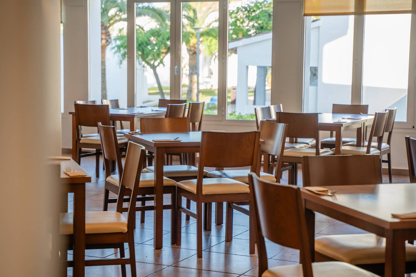 MINURA-SUR-MENORCA---WATERPARK-Restaurant-46
