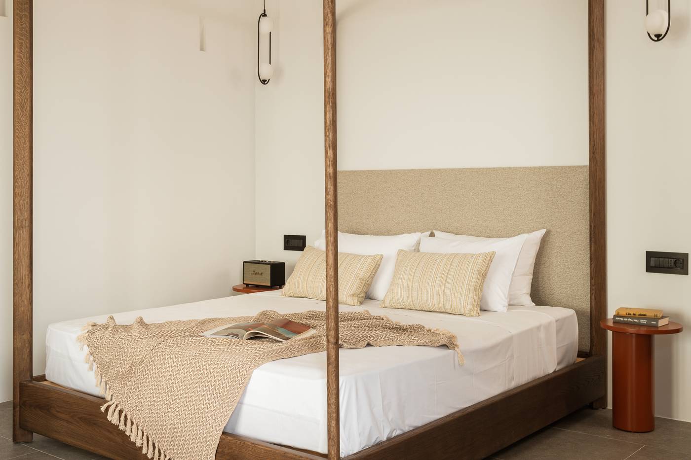 Casa-Del-Mar-Mykonos-Seaside-Resort-Room-30