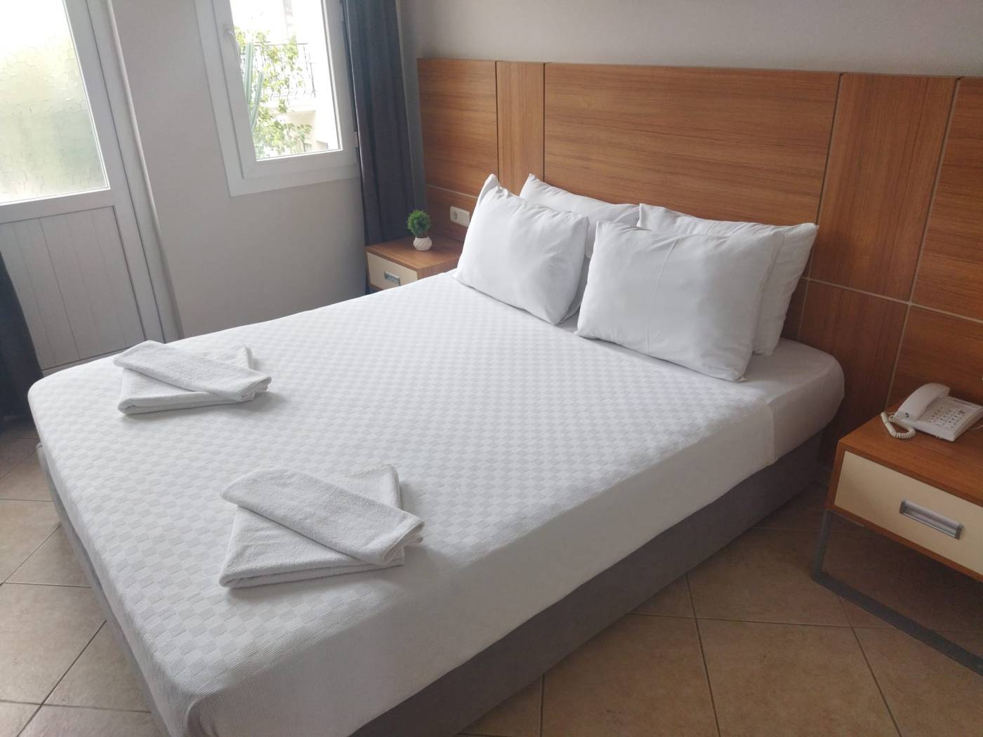 Akdeniz-Beach-Hotel-Room-42