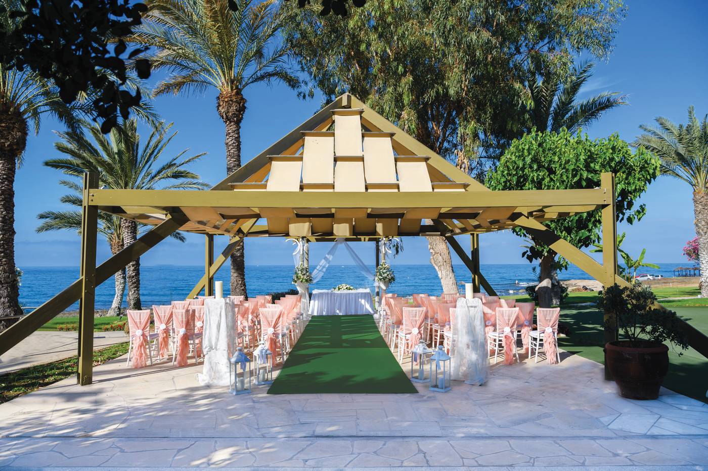 Constantinou-Bros-Athena-Beach-Hotel-Sports-and-Entertainment-20