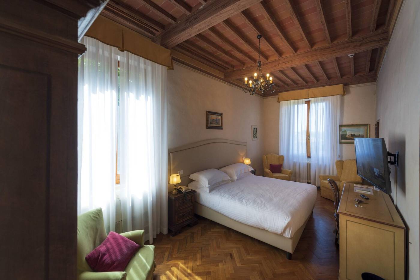 Villa-Scacciapensieri-Room-42