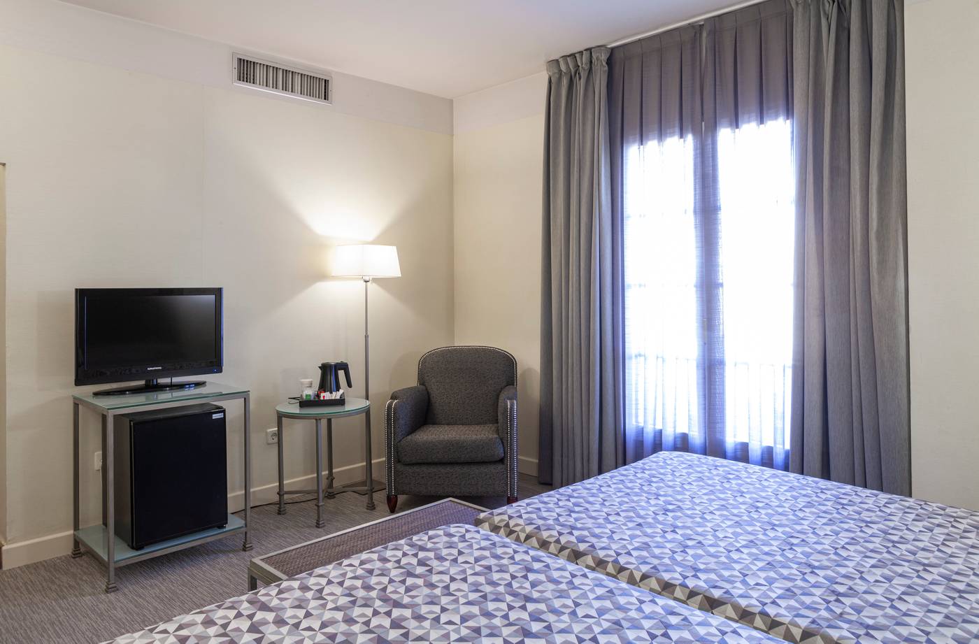 Macia Alfaros-Spain-CORDOBA-Room-10