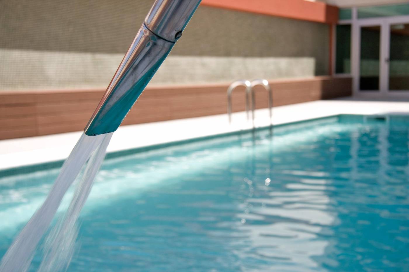 Montegordo-Hotel-Apartamentos---Spa-Pool-1