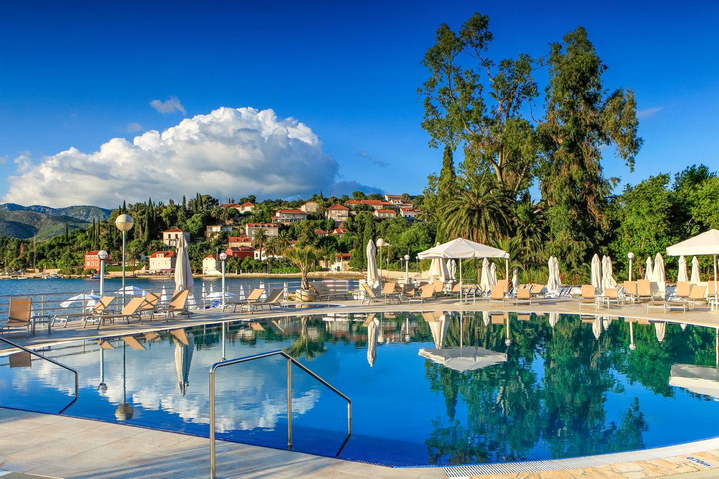 TUI-Blue-Kalamota-Island-Pool-2