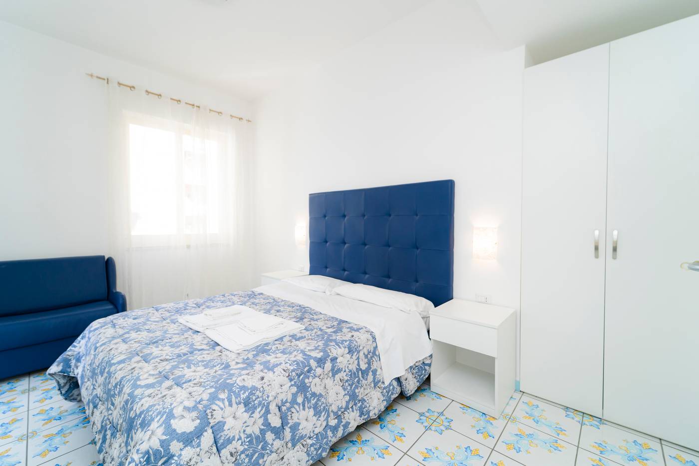 La-Casa-Di-Aurora-Room-3