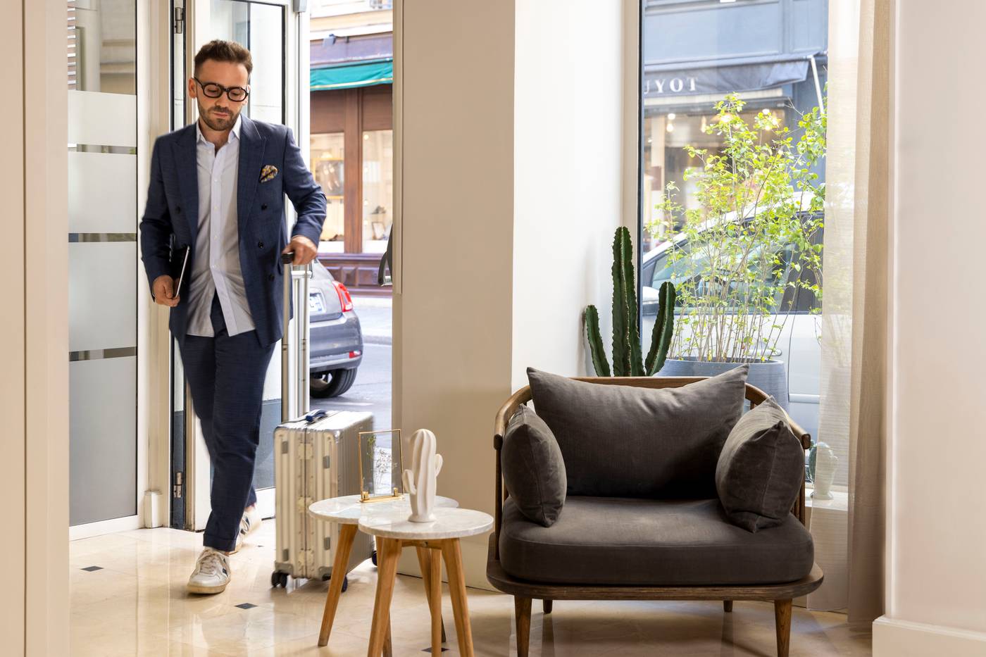 Madeleine-Haussmann-Lobby-9