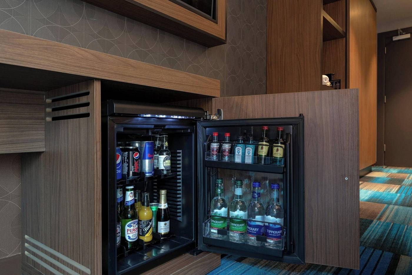 Aloft-Dublin-City-Room-21