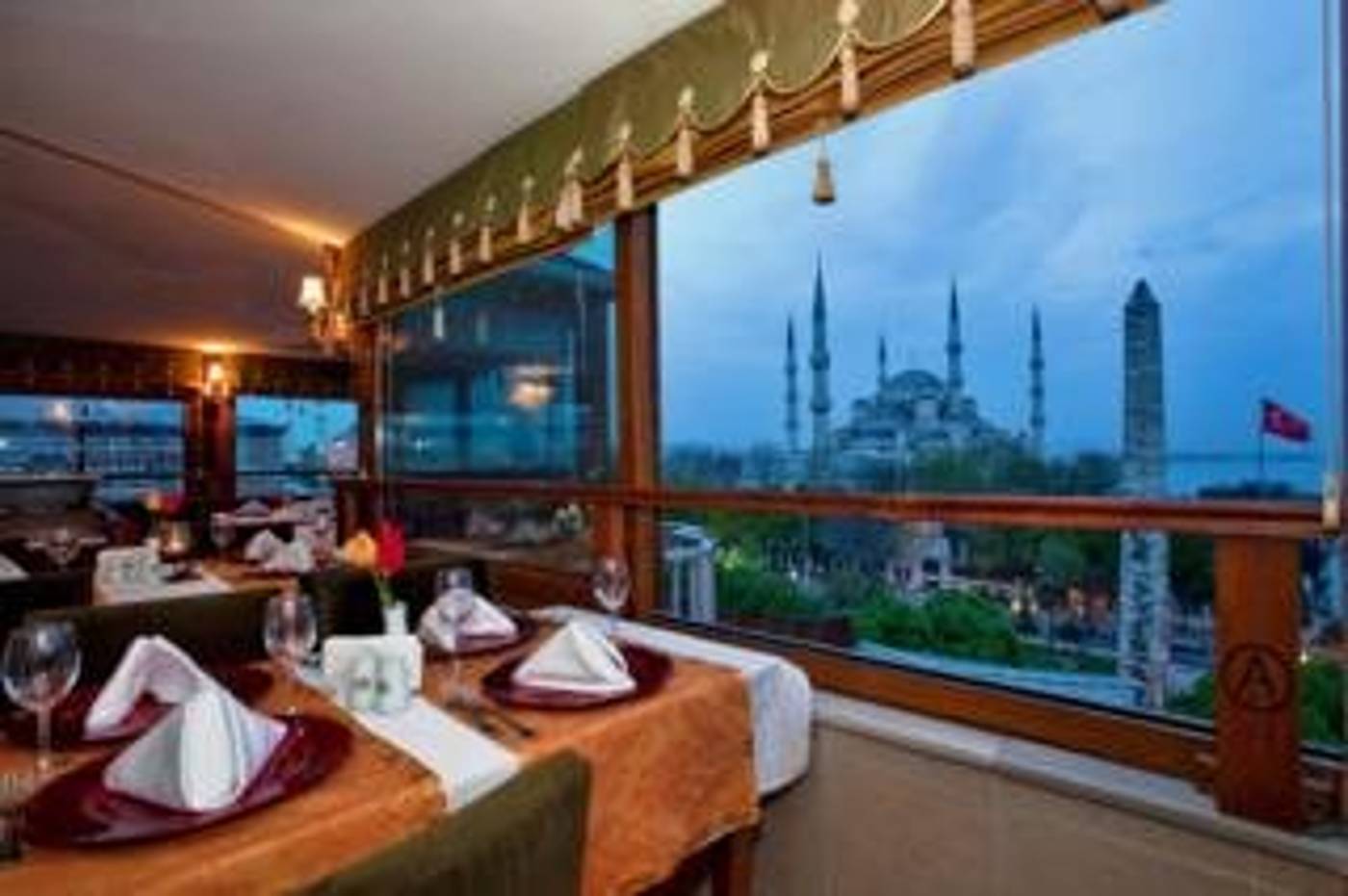 Alzer in Istanbul, Turkey