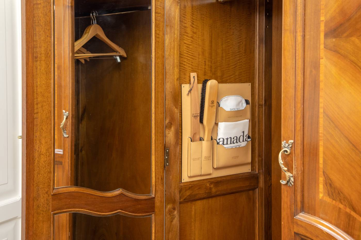 Hotel-Canada--BW-Premier-Collection-Room-48