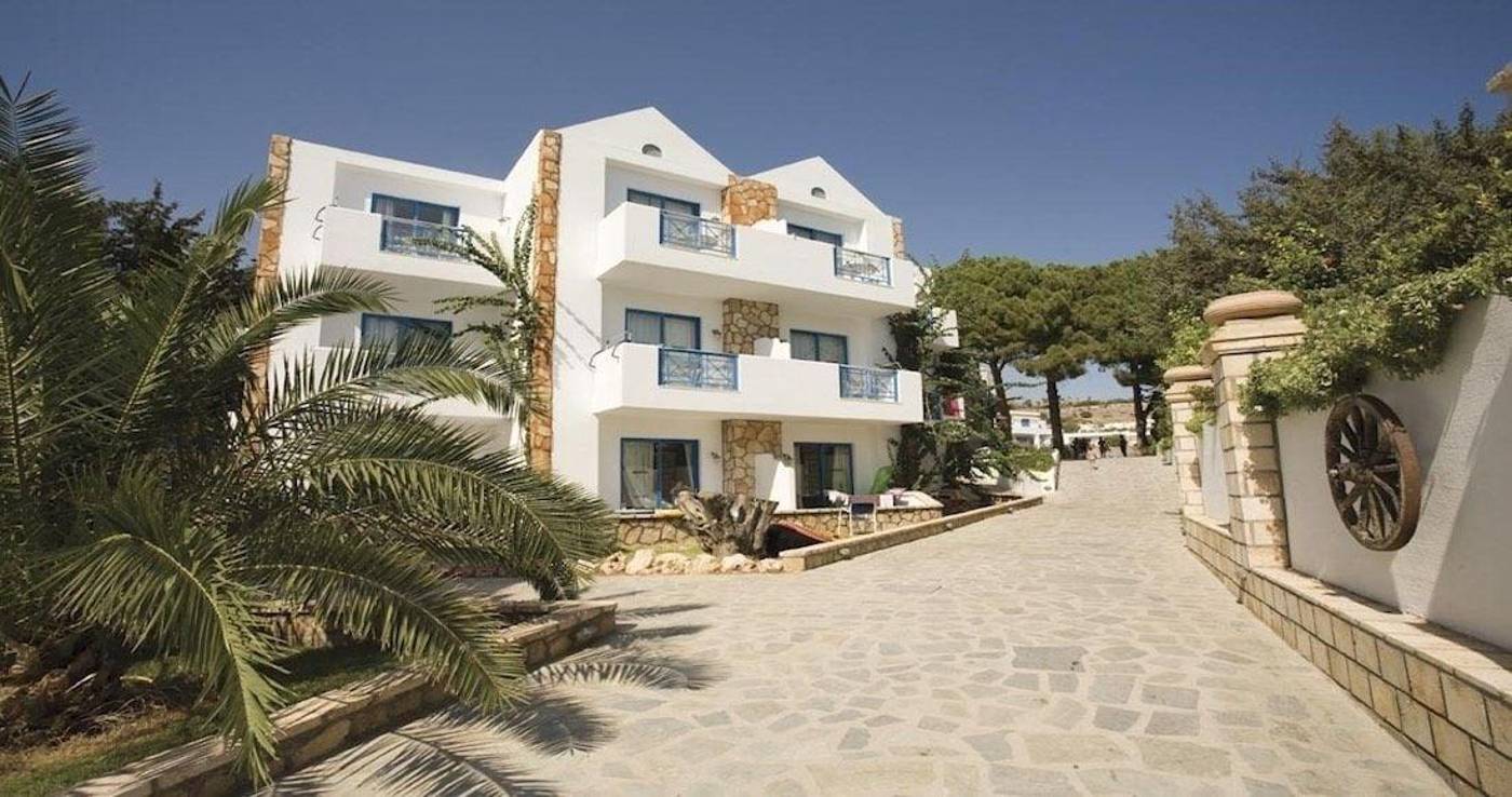 Lindia-Thalassa-Resort-Terrace-7