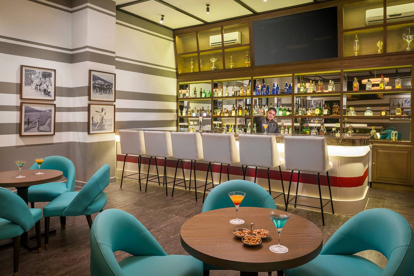 Ocean-Maya-Royale---Adults-Only-Bar-39