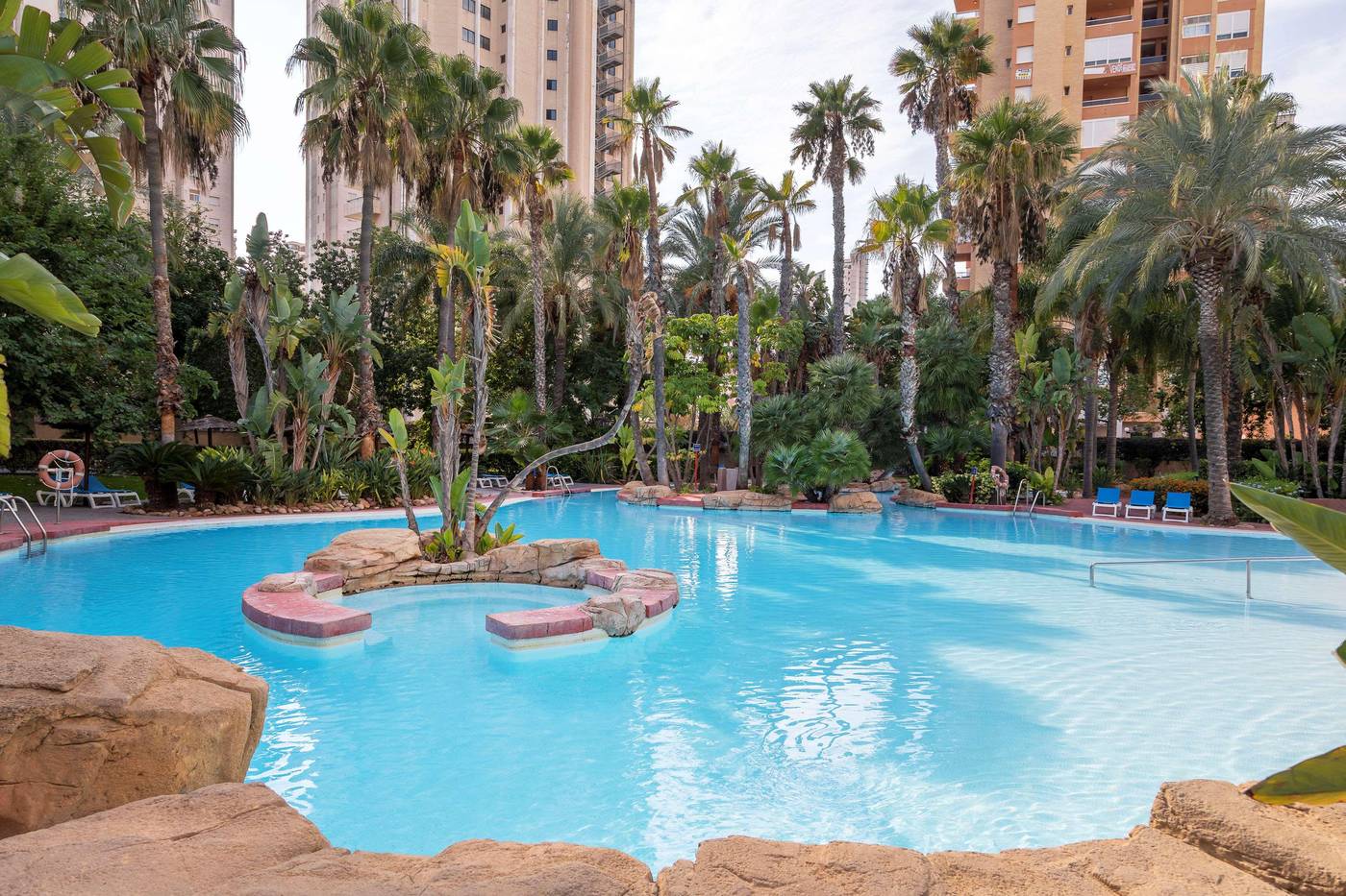 Melia-Benidorm-Pool-4