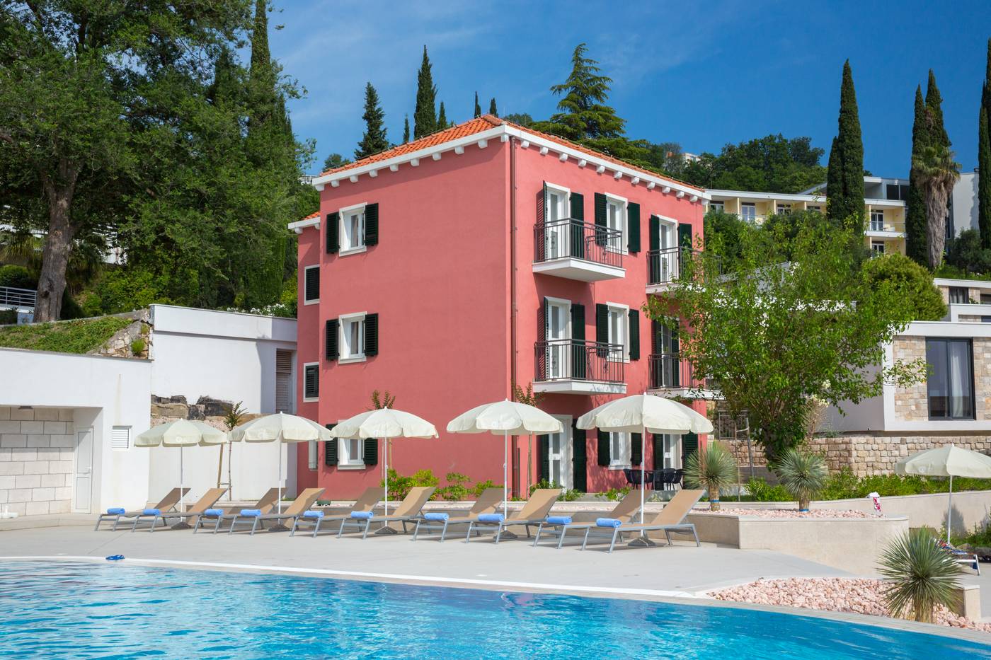 Villas---Apartments-Mlini-Room-1