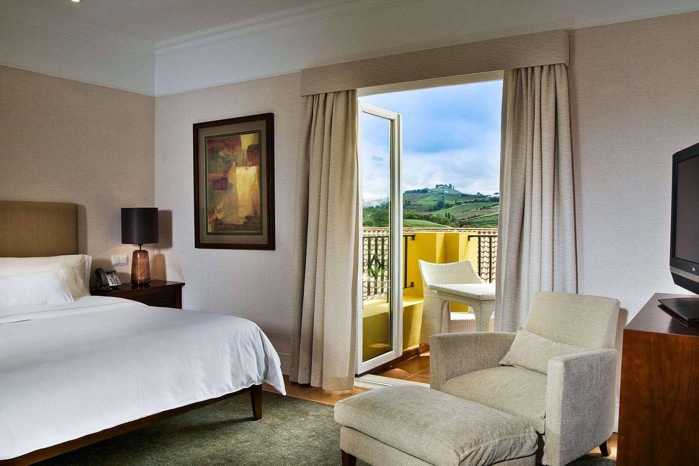 Dolce-CampoReal-Lisboa-Room-56