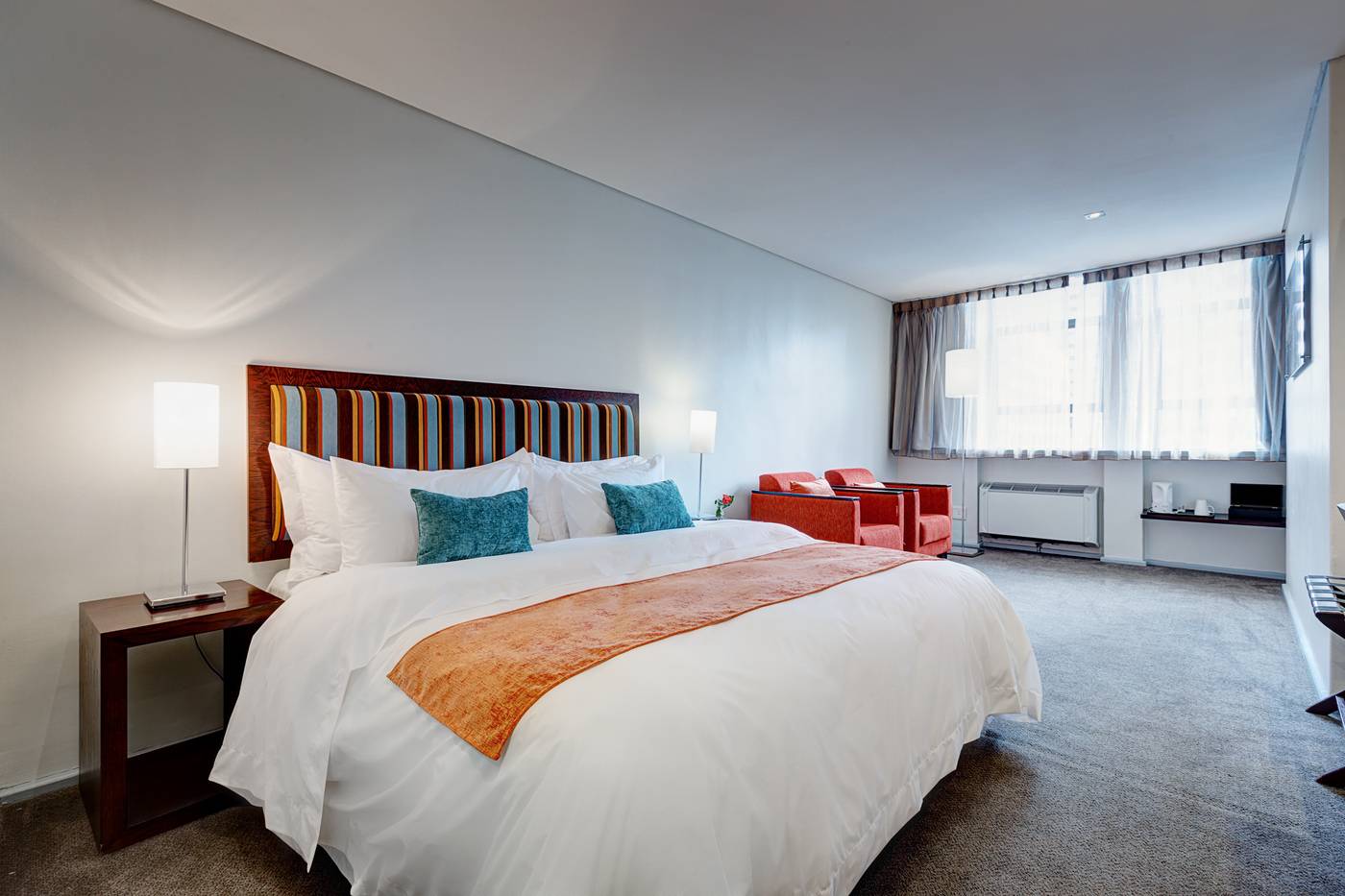 Fountains-Hotel-Cape-Town-Room-9