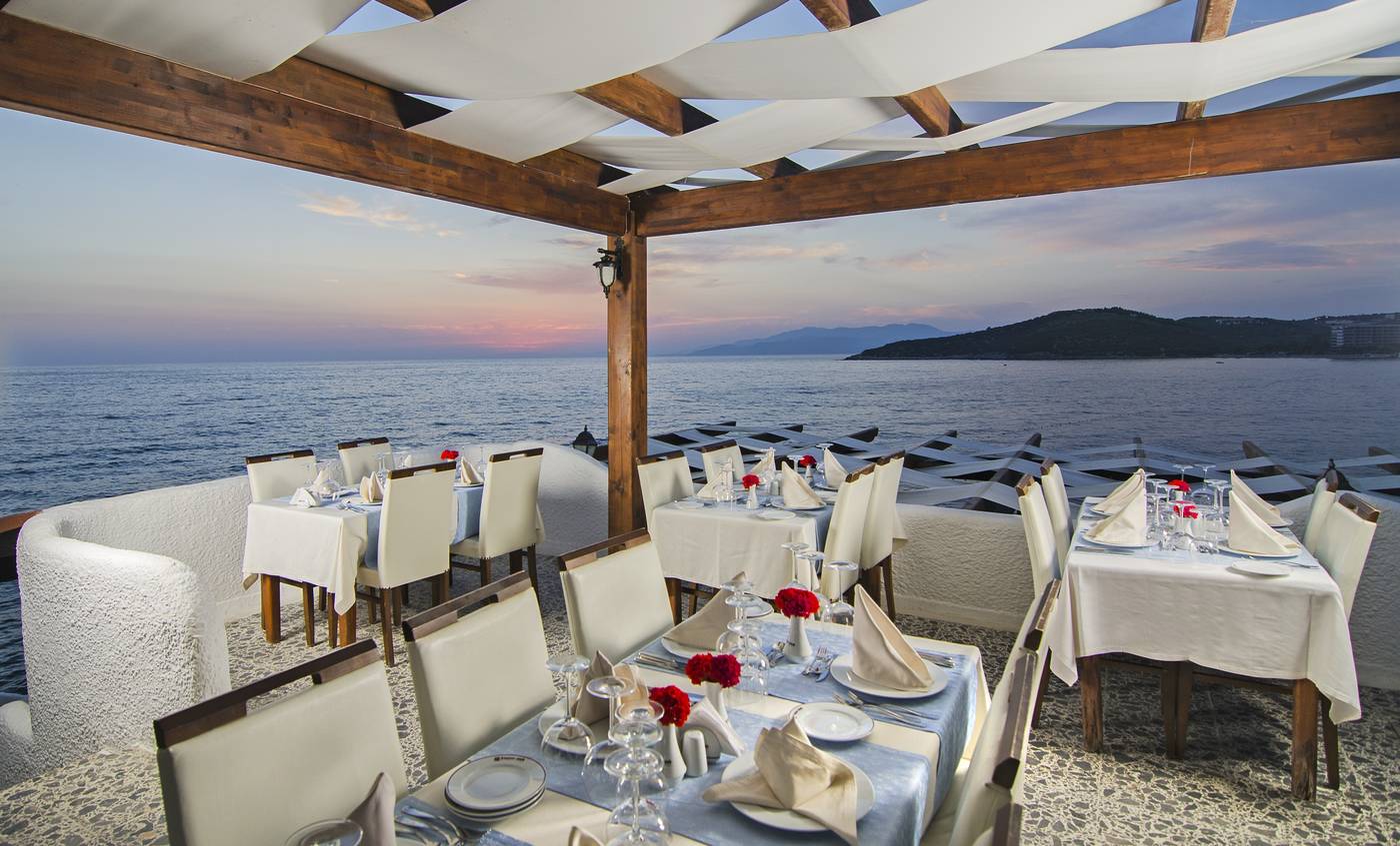 Kustur-Club-Holiday-Village-Restaurant-48