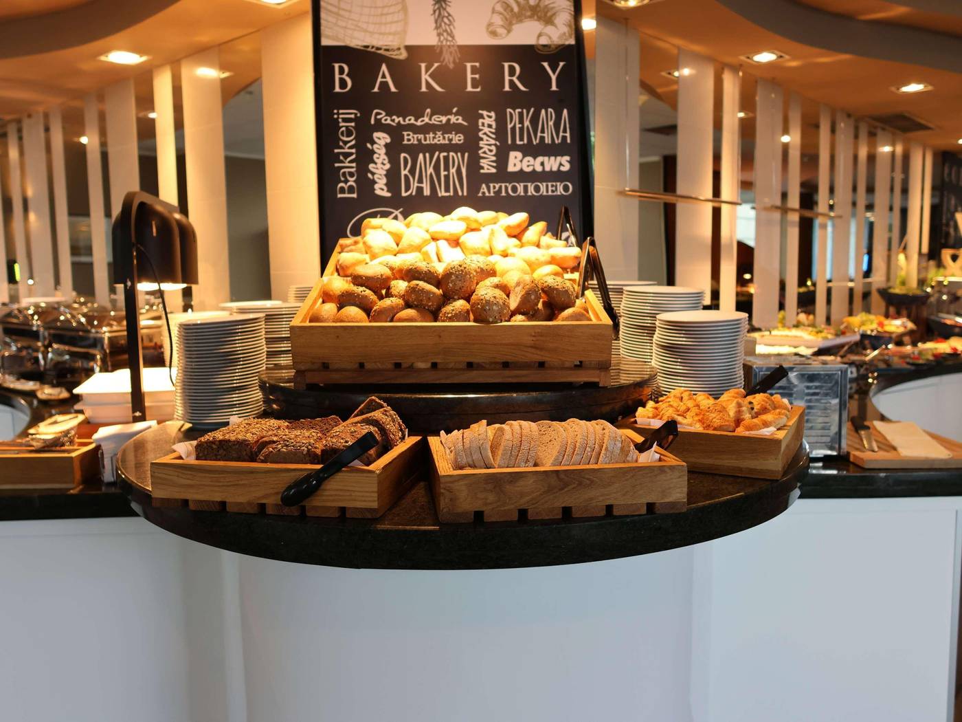 Hotel-Mercure-Warszawa-Centrum-Restaurant-51