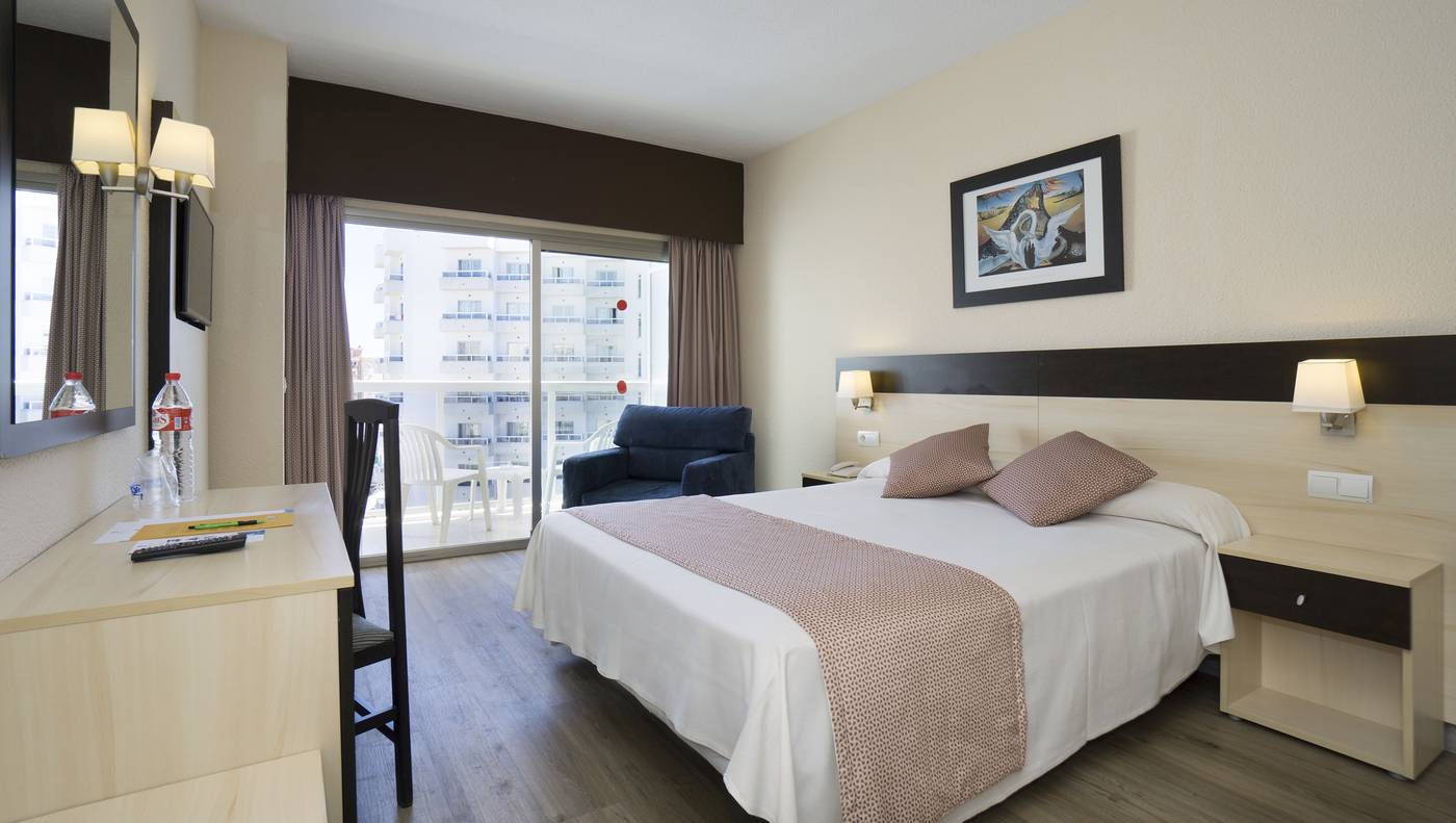 Sandos-Griego-Room-11