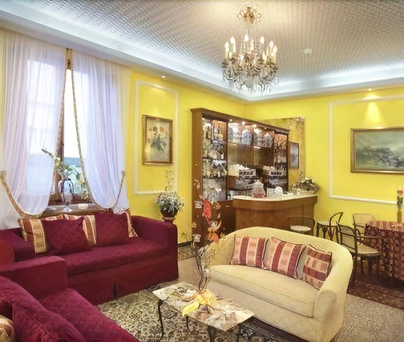 Hotel Alassio-Italy-MONTECATINI TERME-Bar-10