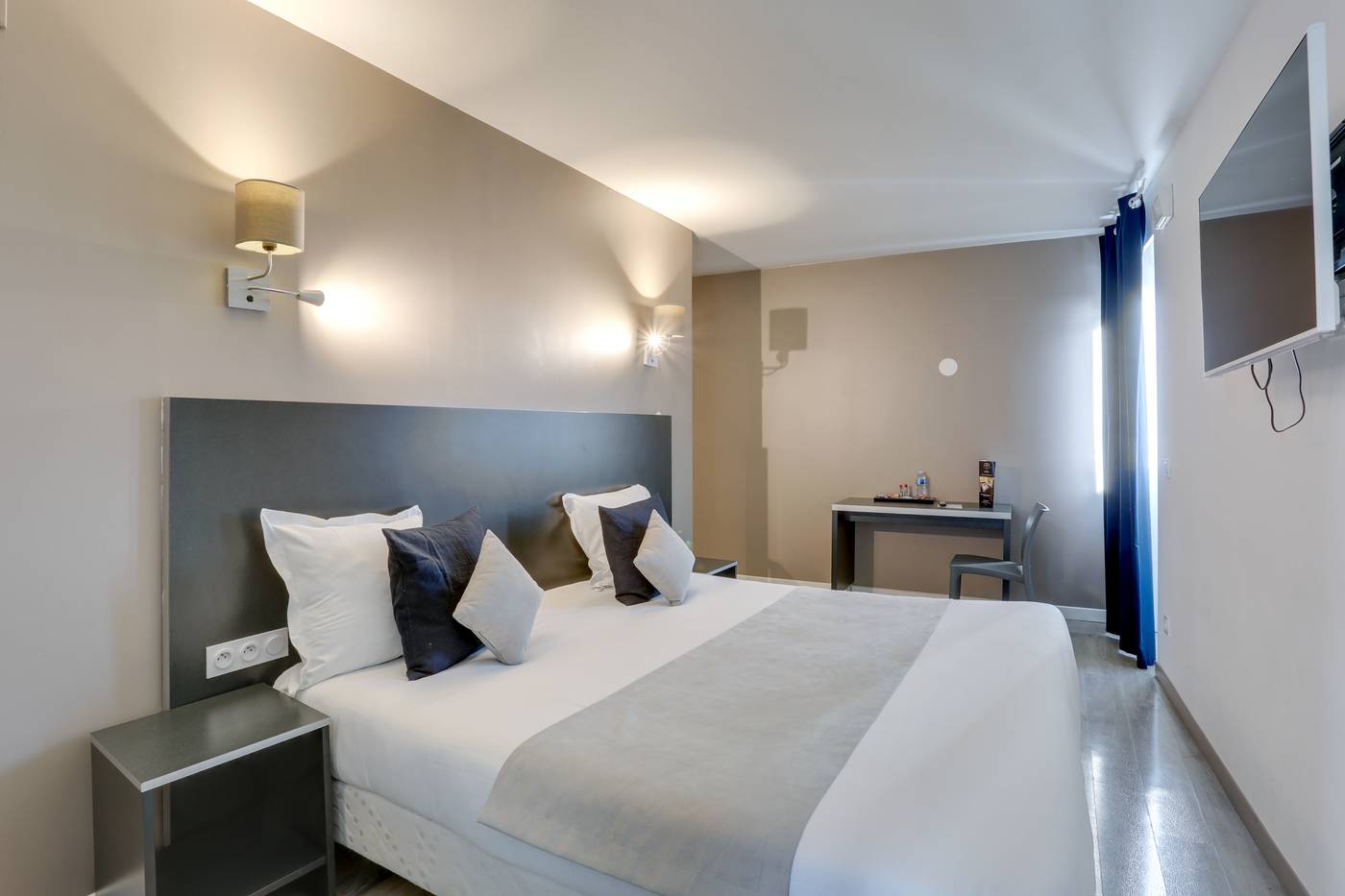 All-Suites-Aeroport-Paris-Orly-Rungis-Room-24