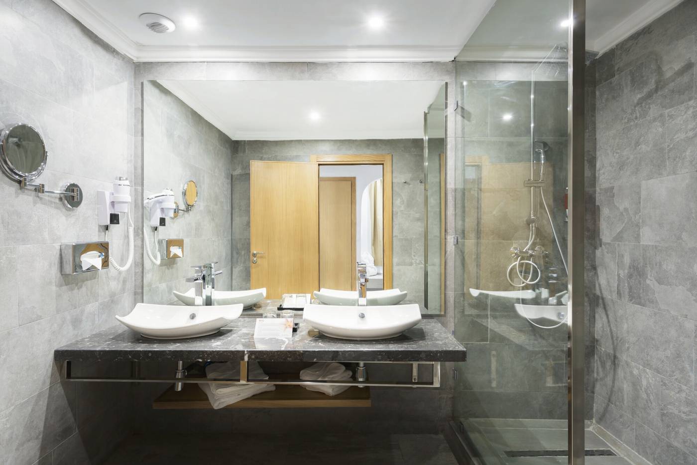 Hotel-Riu-Tikida-Palmeraie---All-Inclusive-Room-31