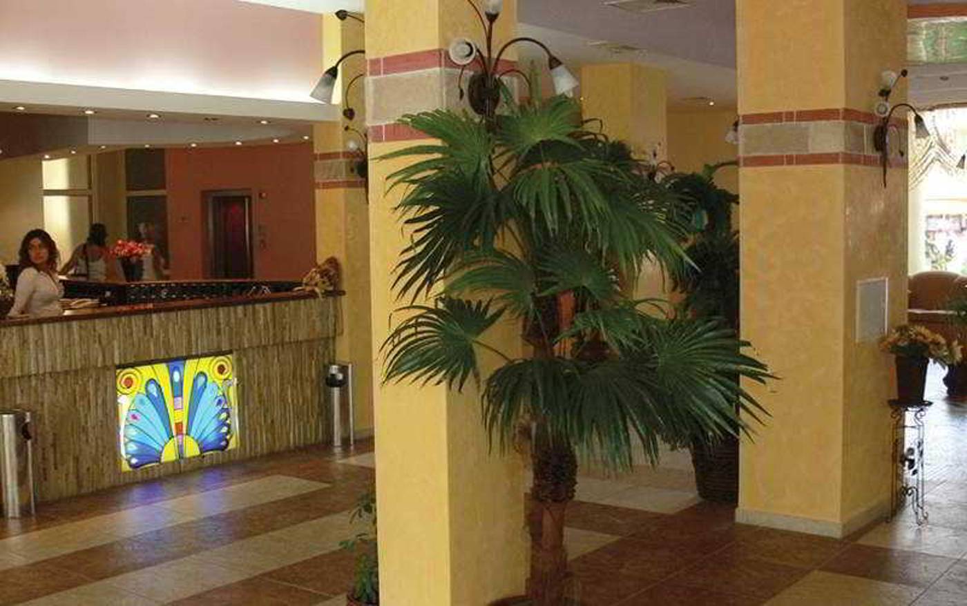 Yavor Palace-Bulgaria-SUNNY BEACH-Lobby-7