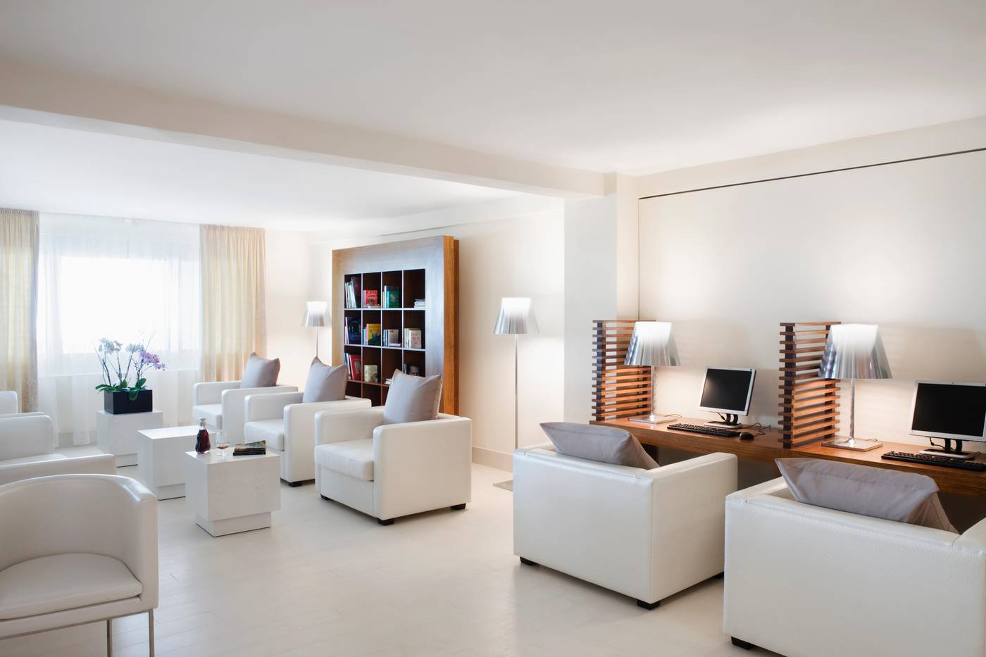 Beloved-Playa-Mujeres-Lobby-20