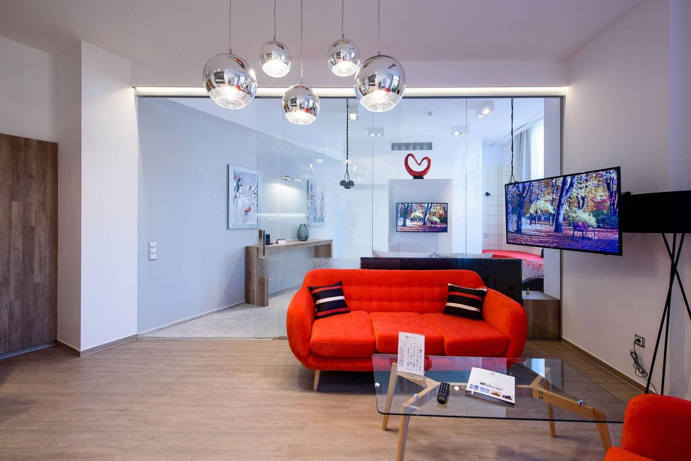 Karoly-Corner-Residences-Room-7