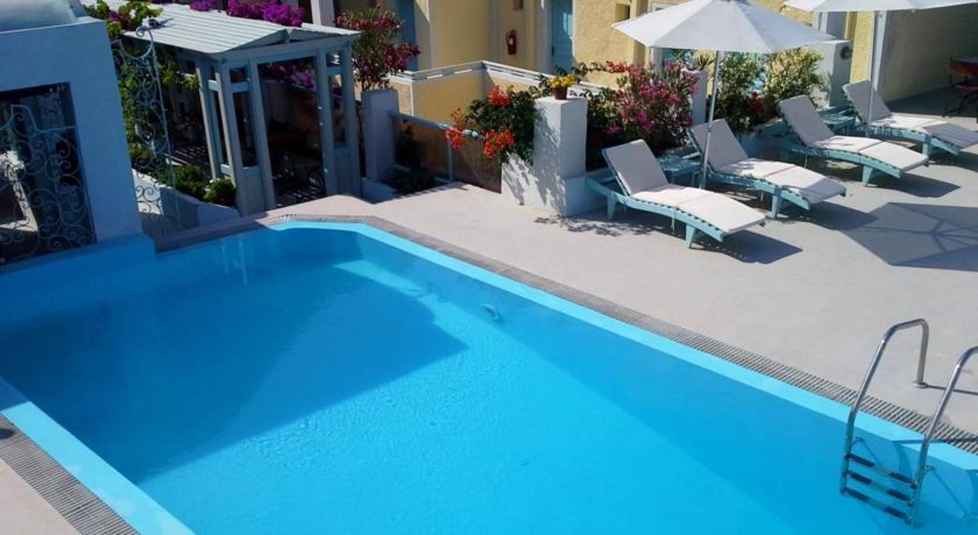 Aneta Hotel in Santorini, Greece