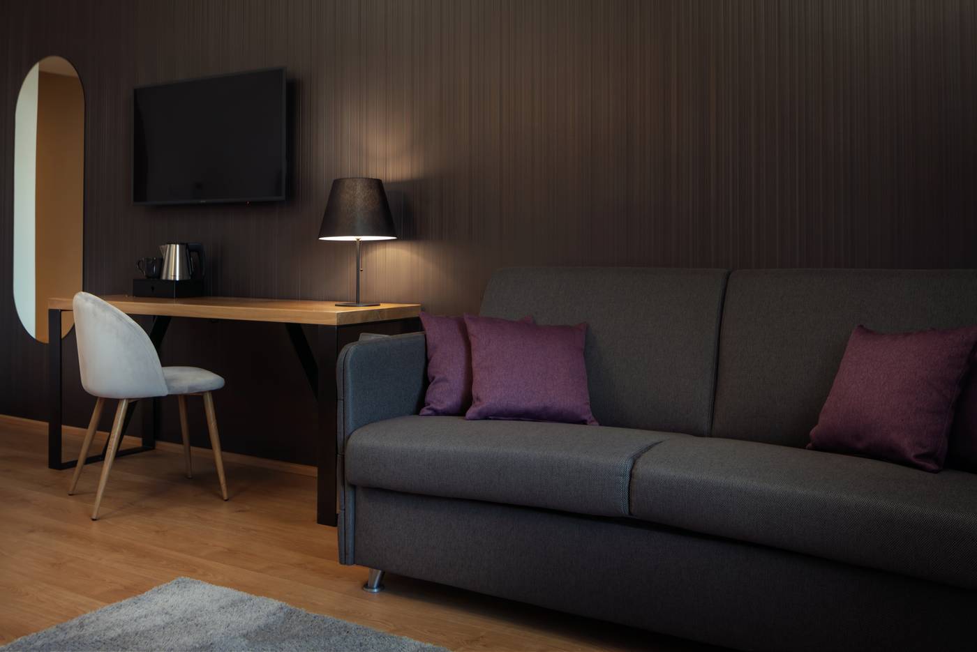 Moods-Charles-Bridge-Room-14