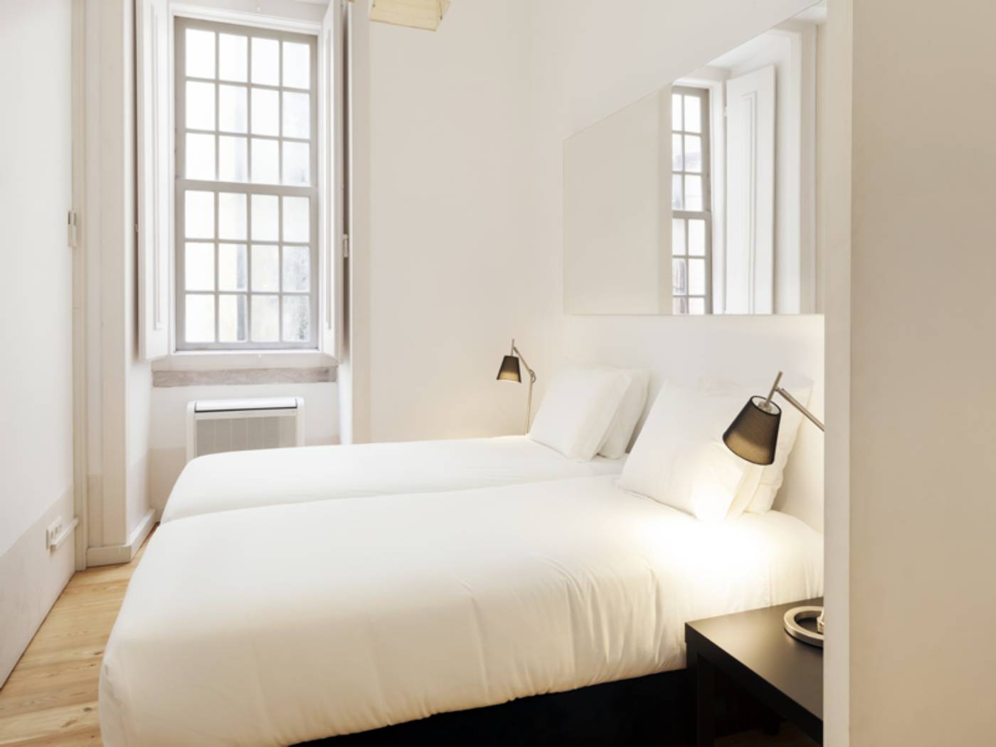 Hello-Lisbon-Cais-do-Sodre-General-view-21