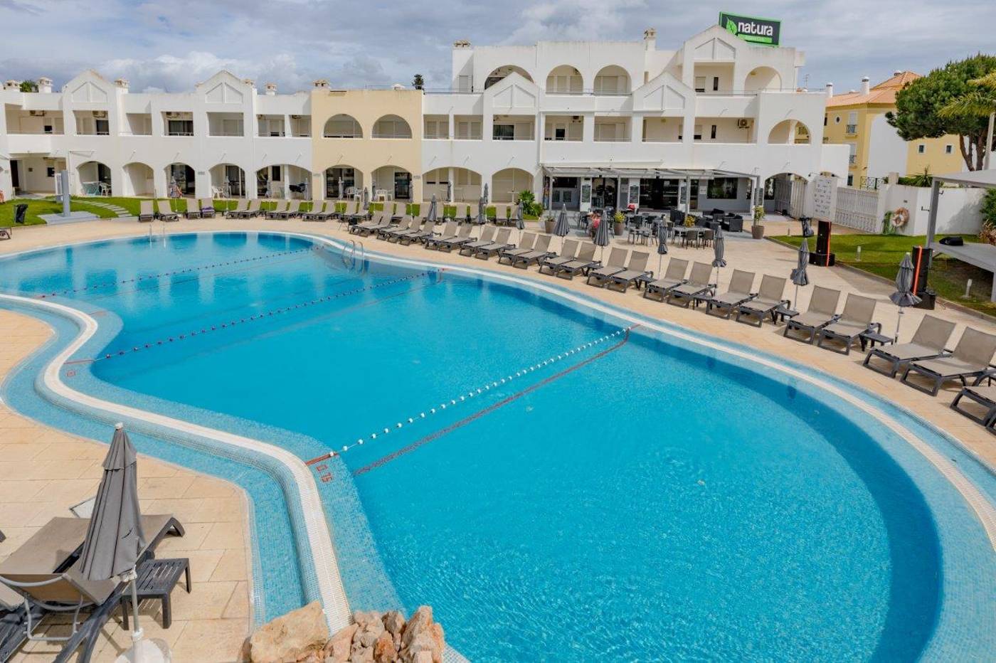 Natura-Algarve-Club-Pool-9