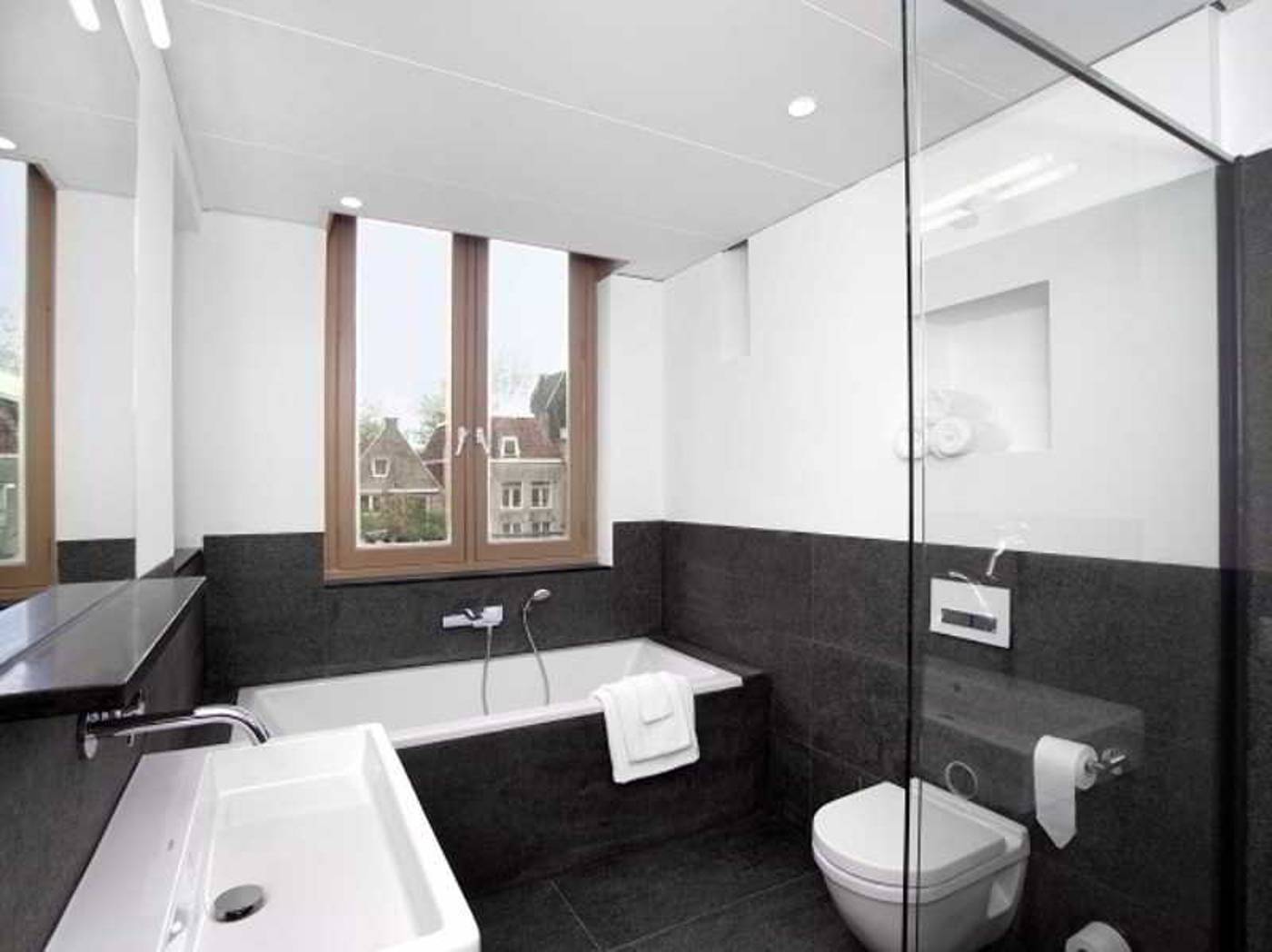 The-Bank-Hotel-General-view-33