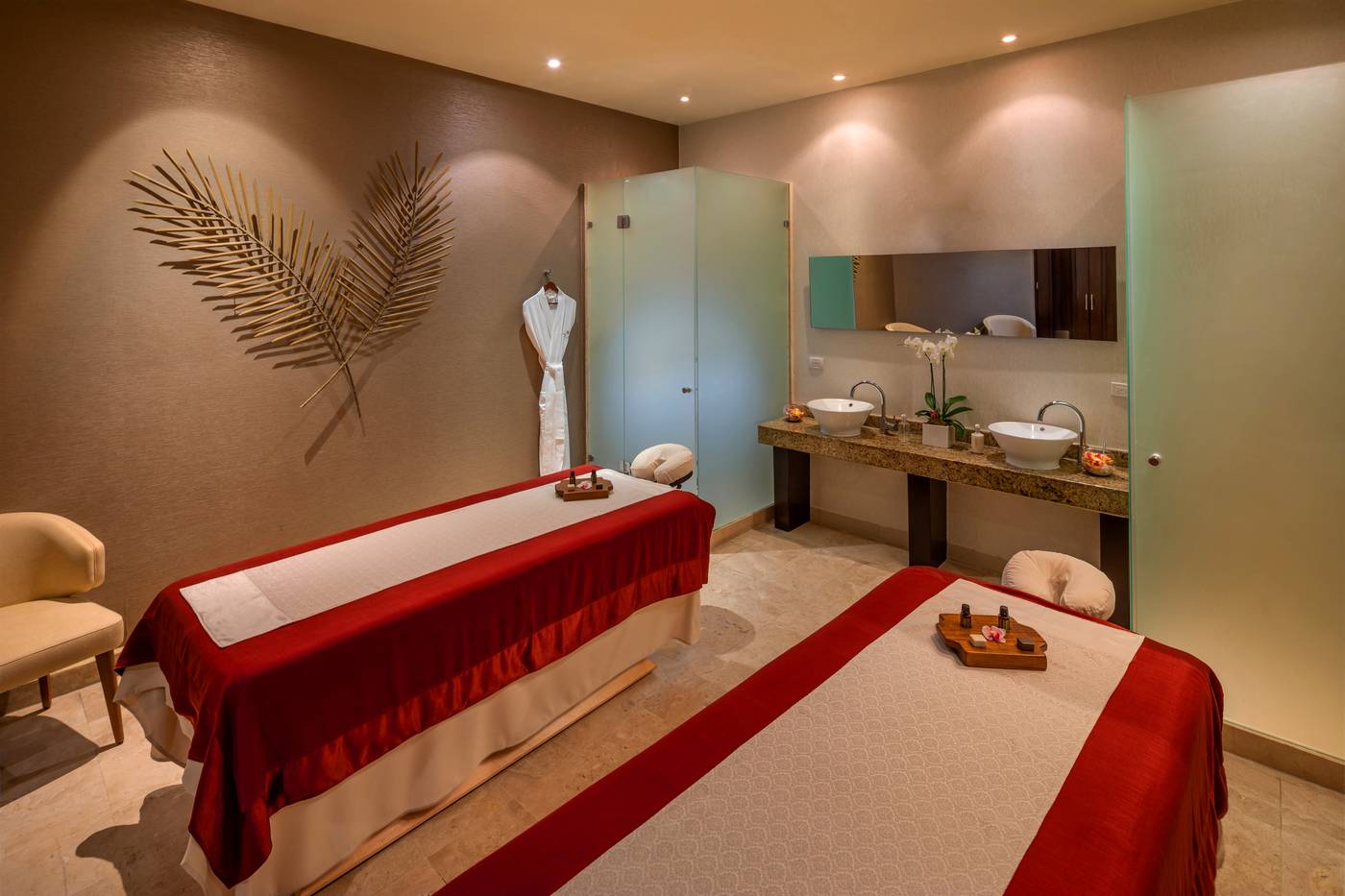 Beach-Palace-Sports-and-Entertainment-41