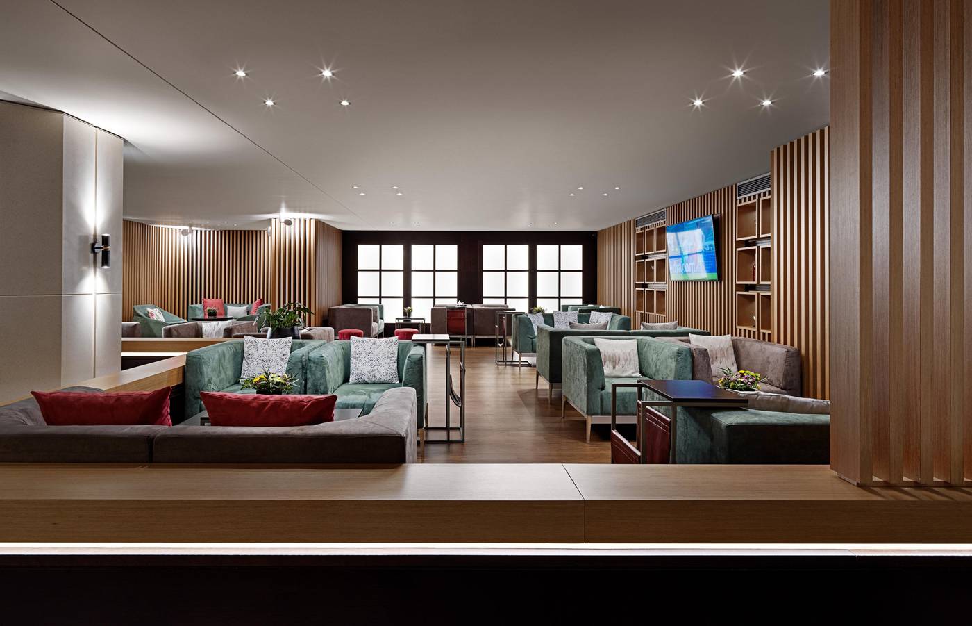 Crowne-Plaza-Athens-General-view-13