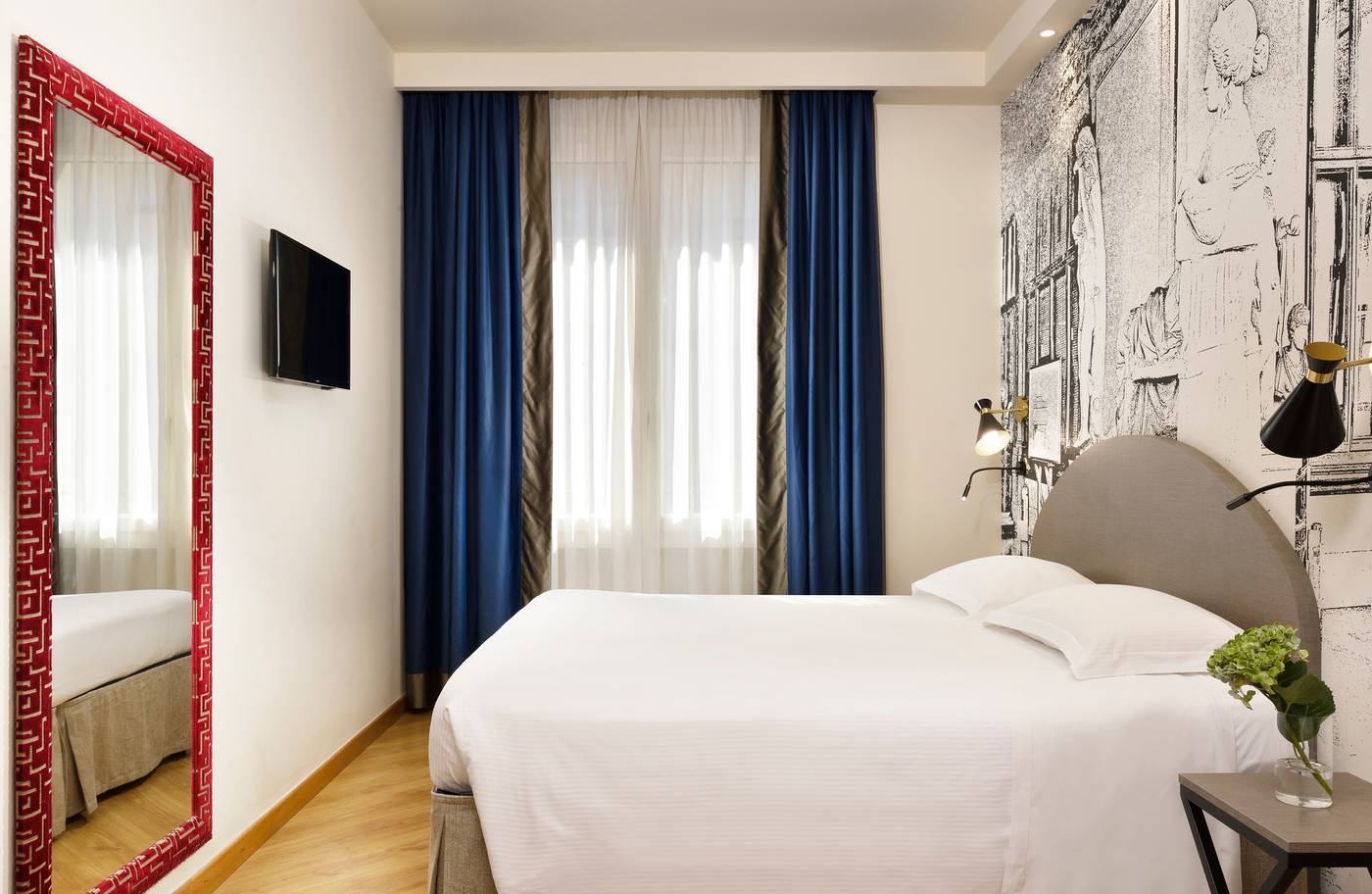 Grand-hotel-Mediterraneo-Room-37