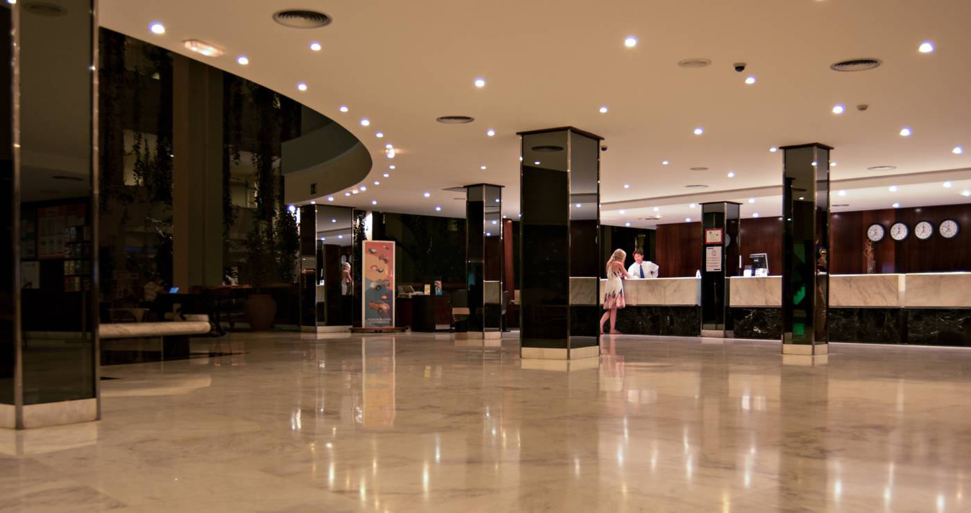 Beatriz-Costa-Teguise---Spa-Lobby-55