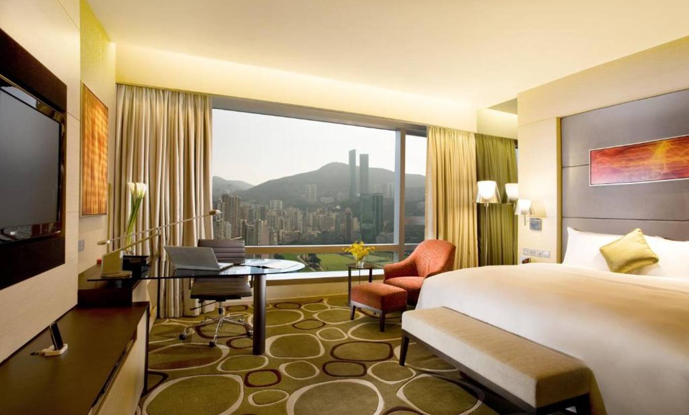 Crowne-Plaza-Hong-Kong-Causeway-Bay-Room-25